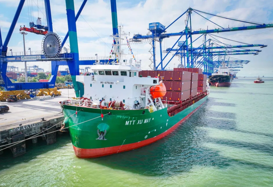 募资6.5亿、再购12船，MTT Shipping挂牌上市