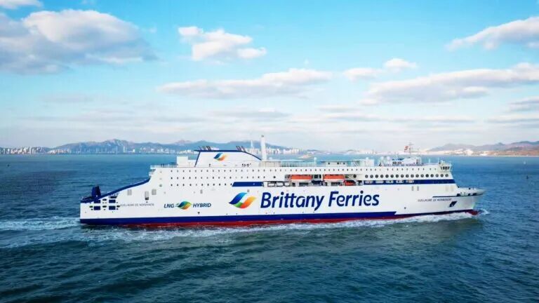 Veteran Ferry Operator Shuts Routes in the Face of a RMB 240 Million Carbon Tax Bill